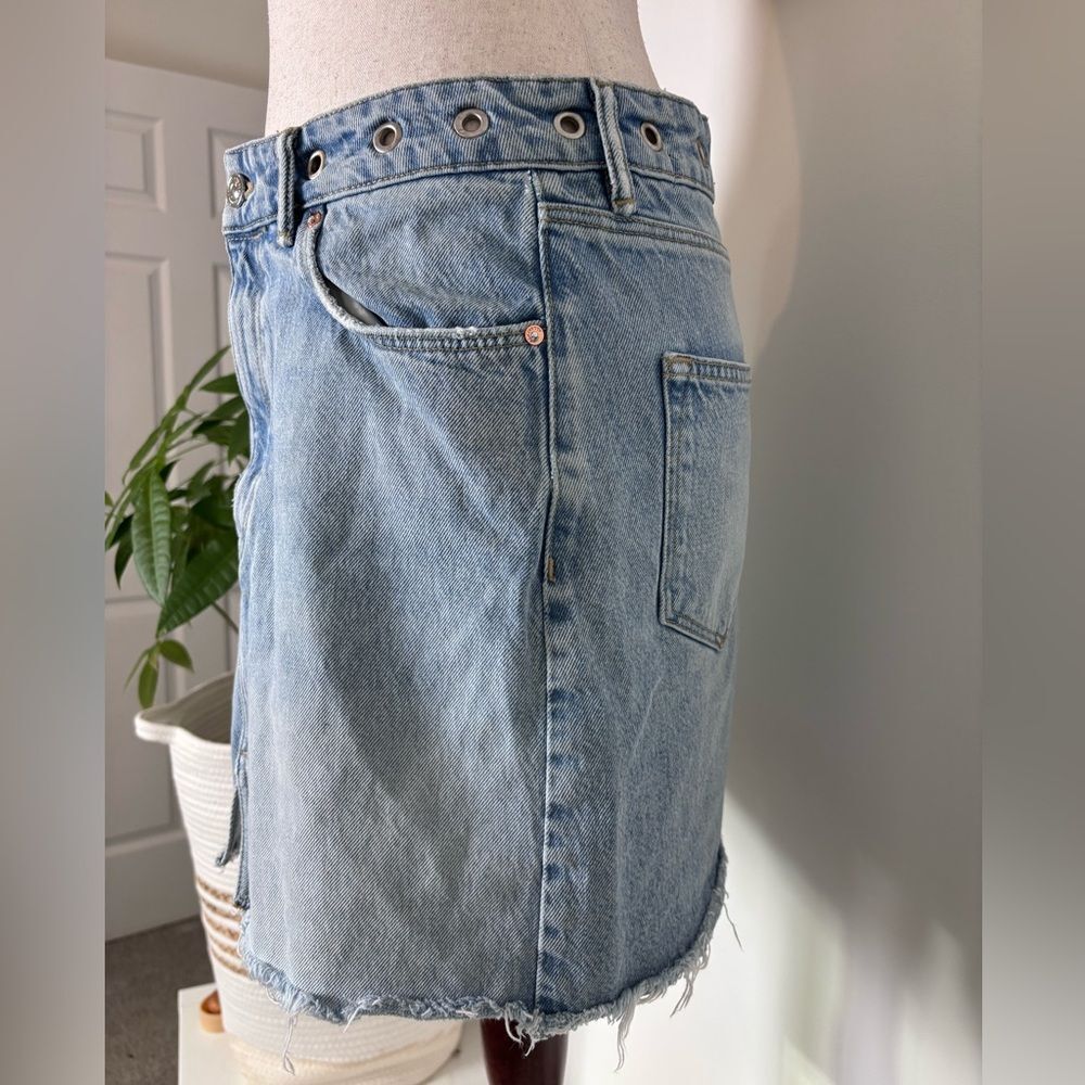 Allsaints Lila Eyelet Denim Skirt, Blue split front hem distressed hem - Picture 4 of 7